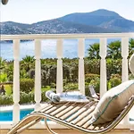 Spacious 5 Bedroom With Private Pool Βίλα *