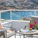 Spacious 5 Bedroom With Private Pool Βίλα
