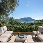 Spacious 5 Bedroom With Private Pool Βίλα *