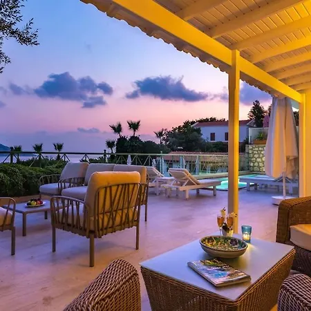 빌라 Spacious 5 Bedroom With Private Pool 카스