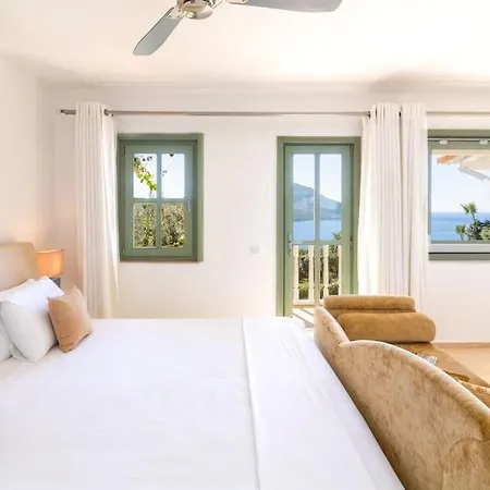 Spacious 5 Bedroom With Private Pool * Kas