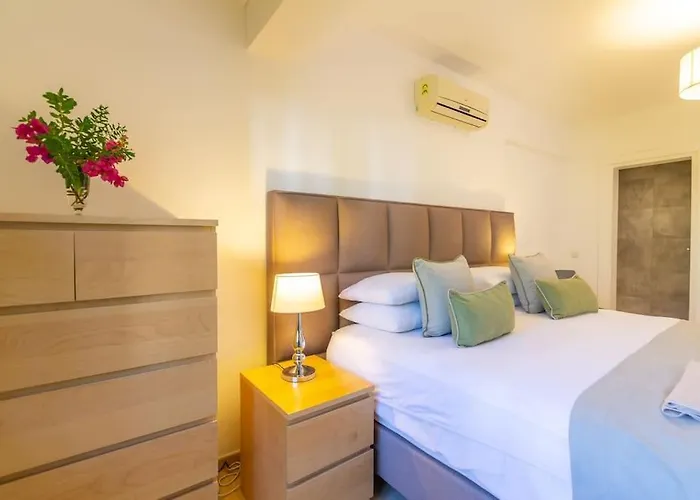Vila Spacious 5 Bedroom With Private Pool Kaş